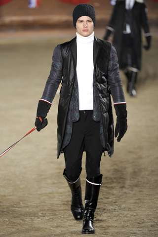 Moncler Gamme Bleu / - 2011-2012